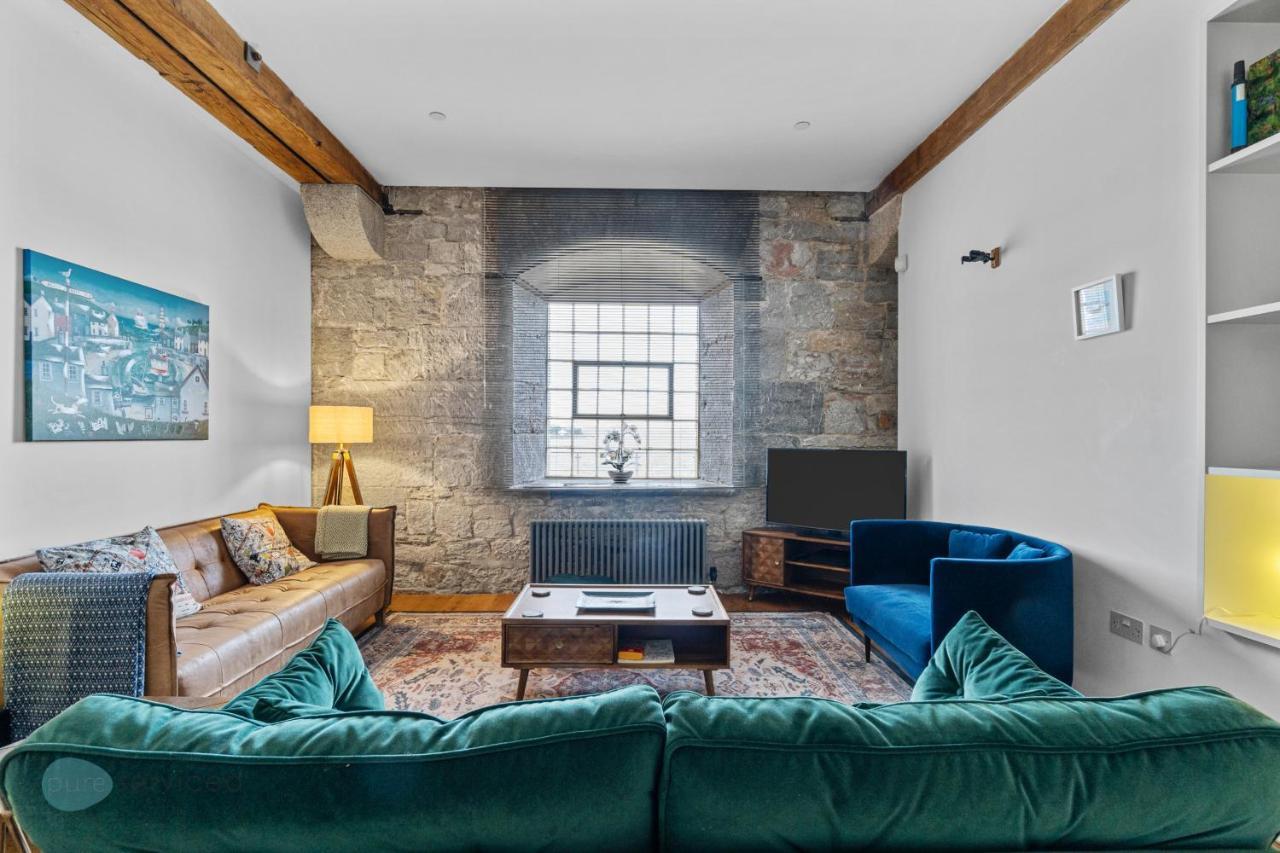 2 Bed- Edgcumbe View By Pureserviced Lägenhet Plymouth Exteriör bild